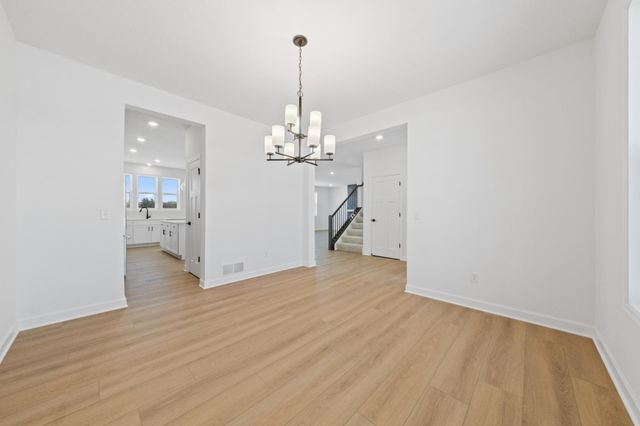 325 Ravencroft Road, Waconia, MN 55387