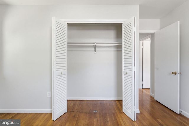 10311 CHESHIRE TER, Bethesda, MD 20814