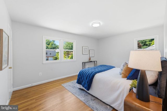 10311 CHESHIRE TER, Bethesda, MD 20814