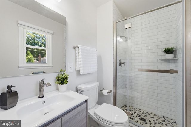 10311 CHESHIRE TER, Bethesda, MD 20814