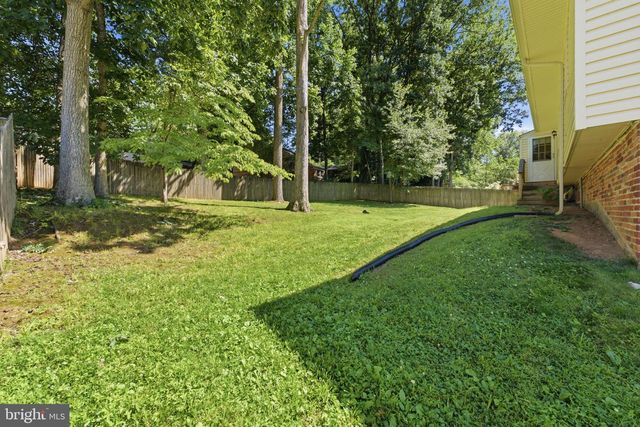 10311 CHESHIRE TER, Bethesda, MD 20814