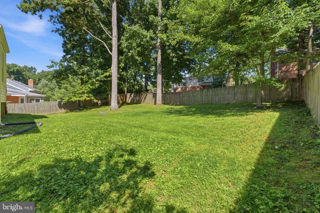 10311 CHESHIRE TER, Bethesda, MD 20814