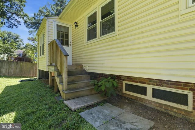 10311 CHESHIRE TER, Bethesda, MD 20814