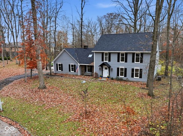 1113 Foxglove Court, Zionsville, IN 46077