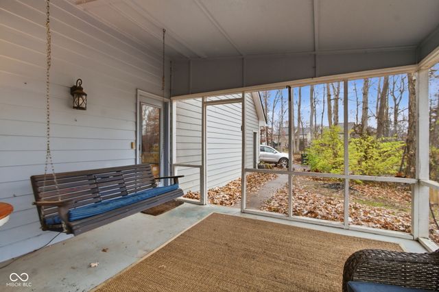 1113 Foxglove Court, Zionsville, IN 46077