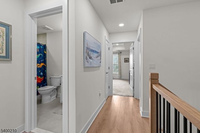 87 E Hartwick Dr, Montgomery Twp., NJ 08558