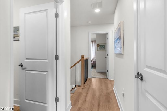 87 E Hartwick Dr, Montgomery Twp., NJ 08558