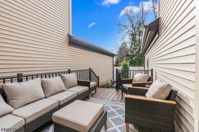 87 E Hartwick Dr, Montgomery Twp., NJ 08558