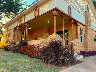 904 W Minnesota Avenue, Chickasha, OK 73018