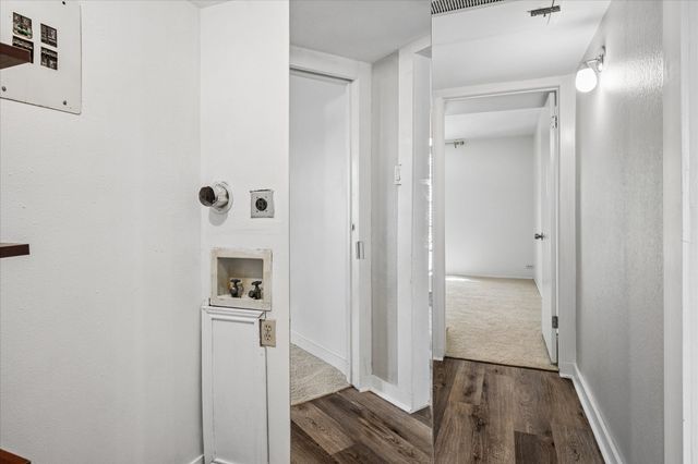 5226 Fleetwood Oaks Avenue 214, Dallas, TX 75235