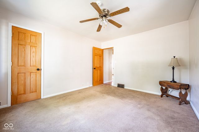 228 Hillsdale Avenue, Greencastle, IN 46135