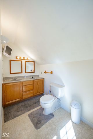 228 Hillsdale Avenue, Greencastle, IN 46135