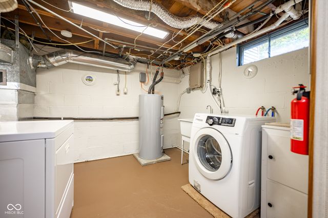 228 Hillsdale Avenue, Greencastle, IN 46135