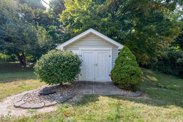 228 Hillsdale Avenue, Greencastle, IN 46135