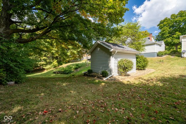 228 Hillsdale Avenue, Greencastle, IN 46135