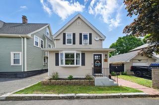 62 Rodman St, Quincy, MA 02169