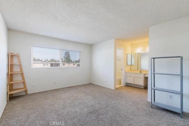 18631 Collins Street 30, Tarzana, CA 91356