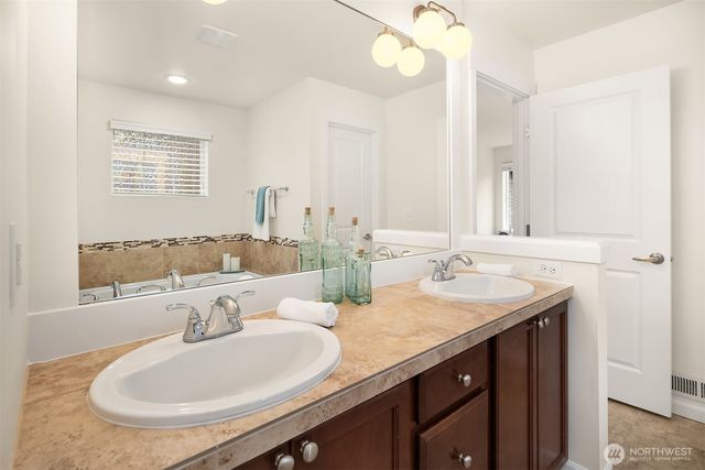 3810 218th Place SE, Bothell, WA 98021