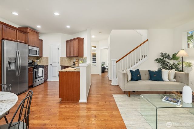 3810 218th Place SE, Bothell, WA 98021