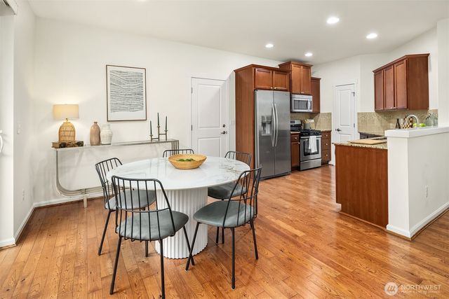 3810 218th Place SE, Bothell, WA 98021