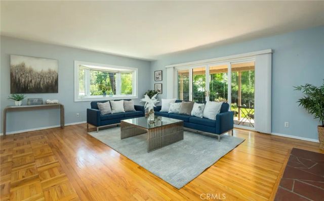 1509 Belleau, Glendale, CA 91206