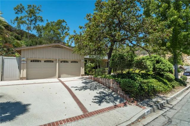 1509 Belleau, Glendale, CA 91206