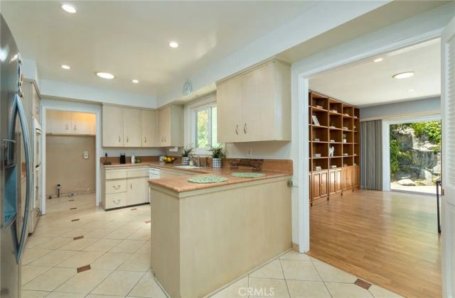 1509 Belleau, Glendale, CA 91206