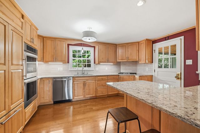 1100 HARVARD ROAD, Thornburg, PA 15205
