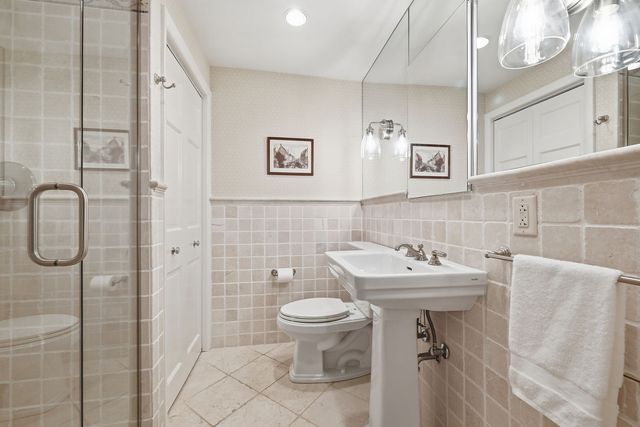 1100 HARVARD ROAD, Thornburg, PA 15205