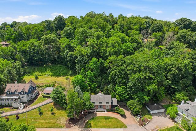 1100 HARVARD ROAD, Thornburg, PA 15205