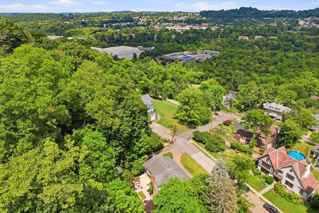 1100 HARVARD ROAD, Thornburg, PA 15205