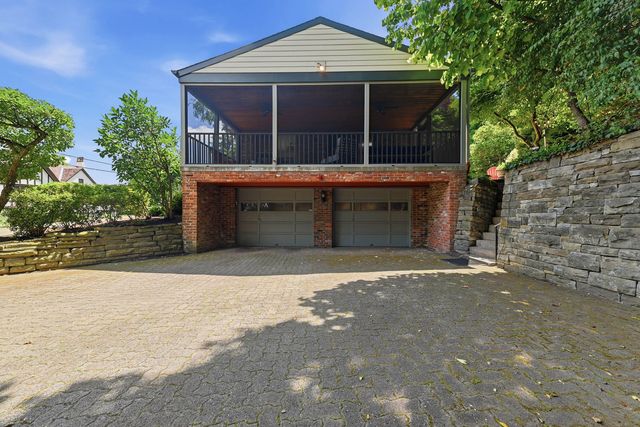 1100 HARVARD ROAD, Thornburg, PA 15205