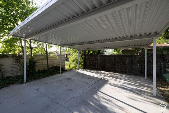 21 E 8680 S, Sandy, UT 84070