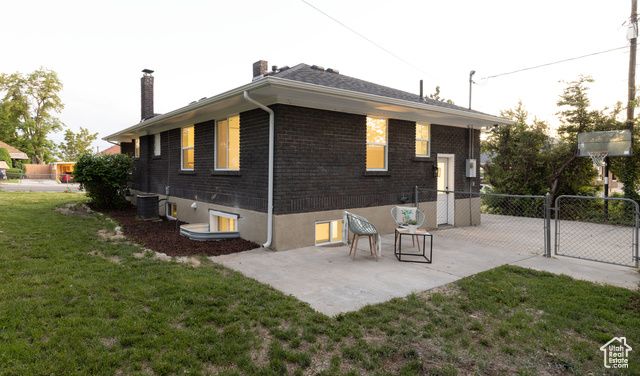 21 E 8680 S, Sandy, UT 84070