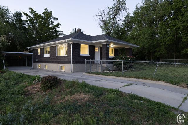 21 E 8680 S, Sandy, UT 84070