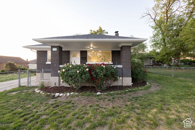 21 E 8680 S, Sandy, UT 84070