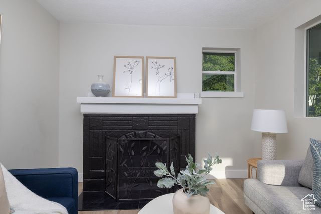 21 E 8680 S, Sandy, UT 84070