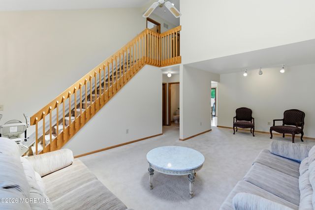 7 Crowder Drive, Toms River, NJ 08753