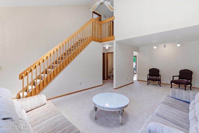 7 Crowder Drive, Toms River, NJ 08753