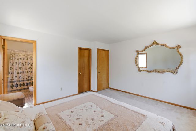 7 Crowder Drive, Toms River, NJ 08753