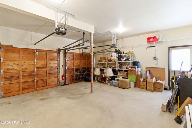 7 Crowder Drive, Toms River, NJ 08753