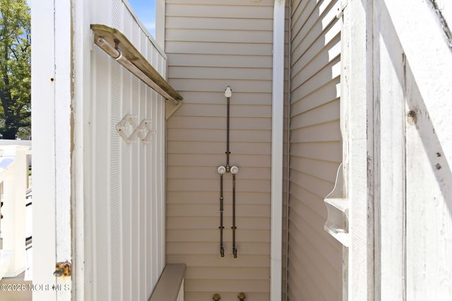7 Crowder Drive, Toms River, NJ 08753