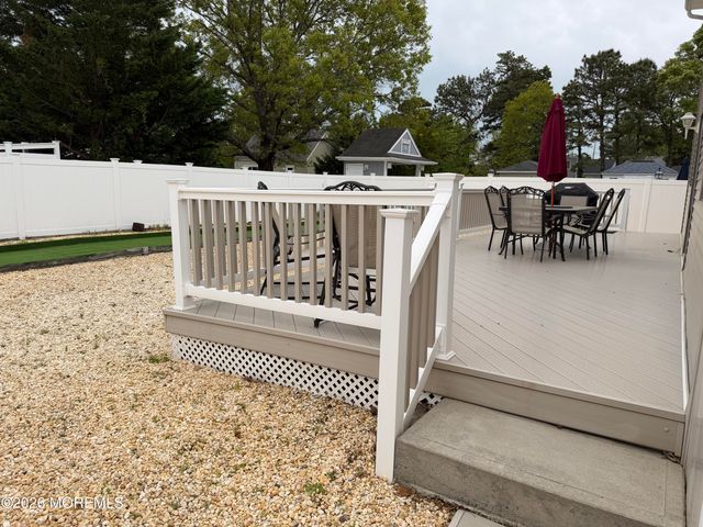 7 Crowder Drive, Toms River, NJ 08753