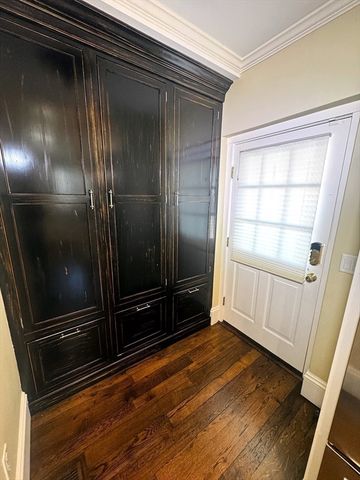 154 Main St, Andover, MA 01810