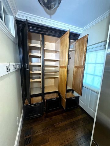 154 Main St, Andover, MA 01810