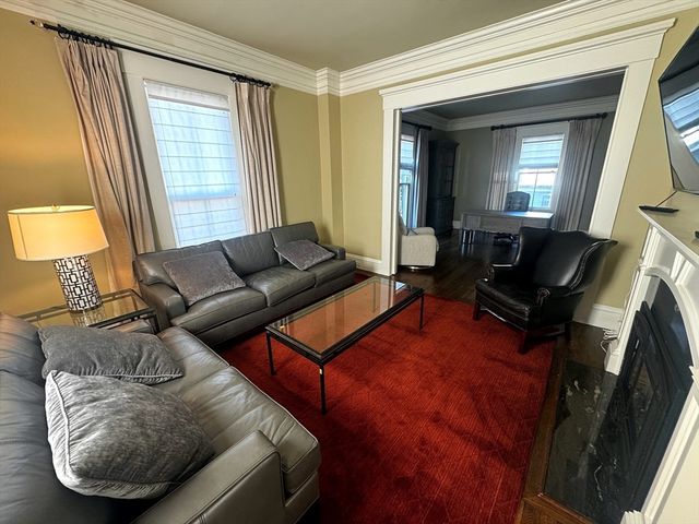 154 Main St, Andover, MA 01810