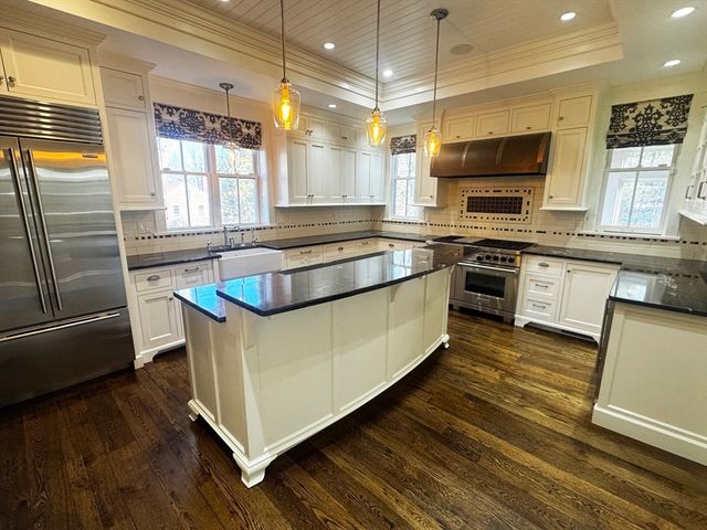 154 Main St, Andover, MA 01810