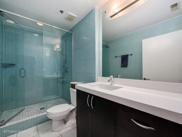 360 W ILLINOIS Street 8F, Chicago, IL 60654