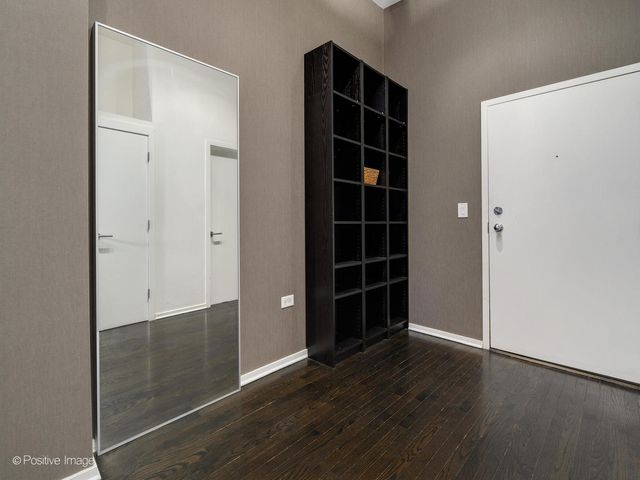 360 W ILLINOIS Street 8F, Chicago, IL 60654