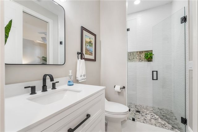 838 Carolina Circle SW, Vero Beach, FL 32962